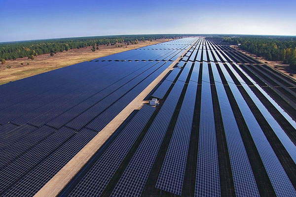 Templin solar power plant includes more than 1.5 million Cadmium Telluride thin-film PV modules.