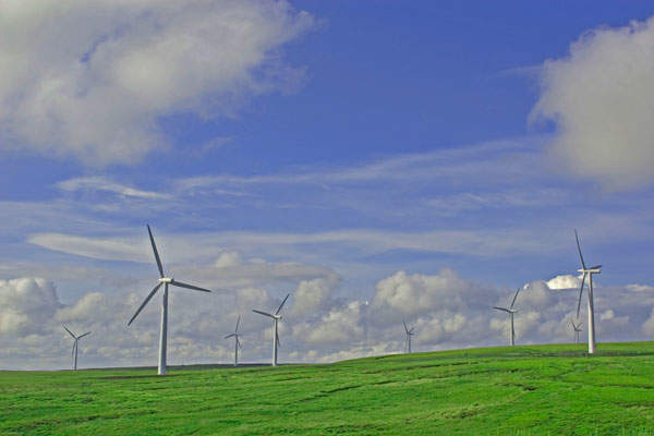 Juniper Canyon phase I includes 63 wind turbines with a total installed capacity of 150MW.
