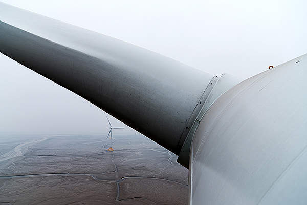 The rotor diameter of each Siemens turbine at the Chinese offshore wind farm is 101m. Image: Siemens press picture.